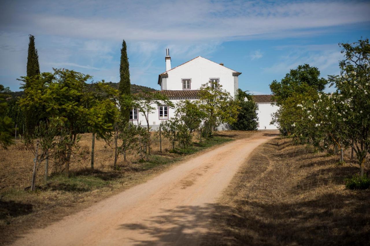 Herdade Dos Alfanges "The Barn" Viana do Alentejo Esterno foto