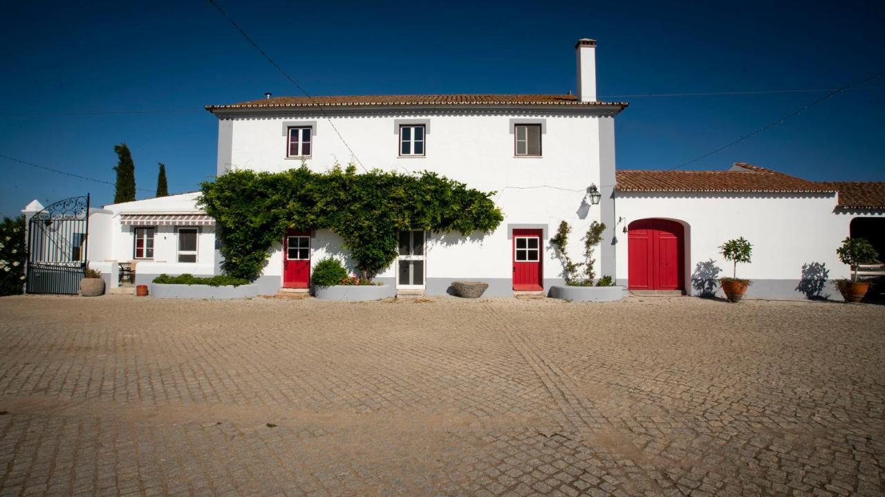 Herdade Dos Alfanges "The Barn" Viana do Alentejo Esterno foto